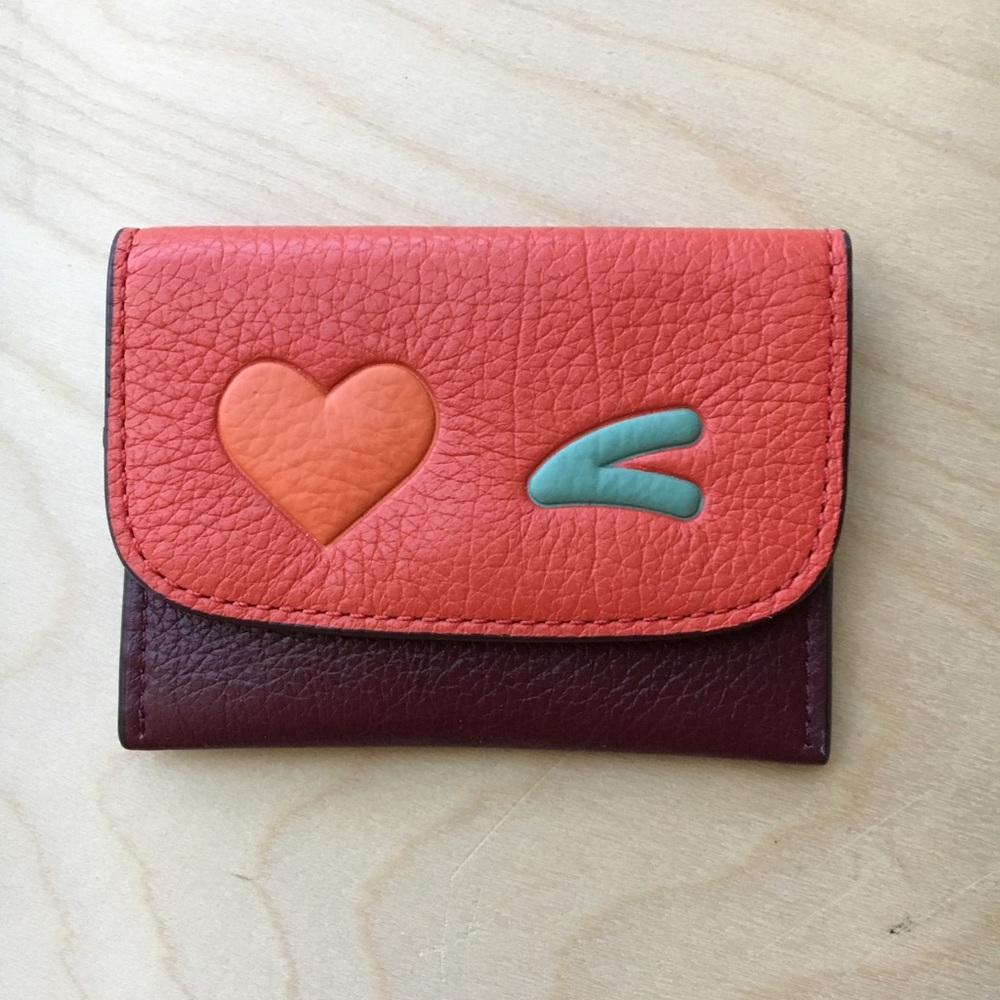❤️ COACH Emoji Leather Card Wallet 😉